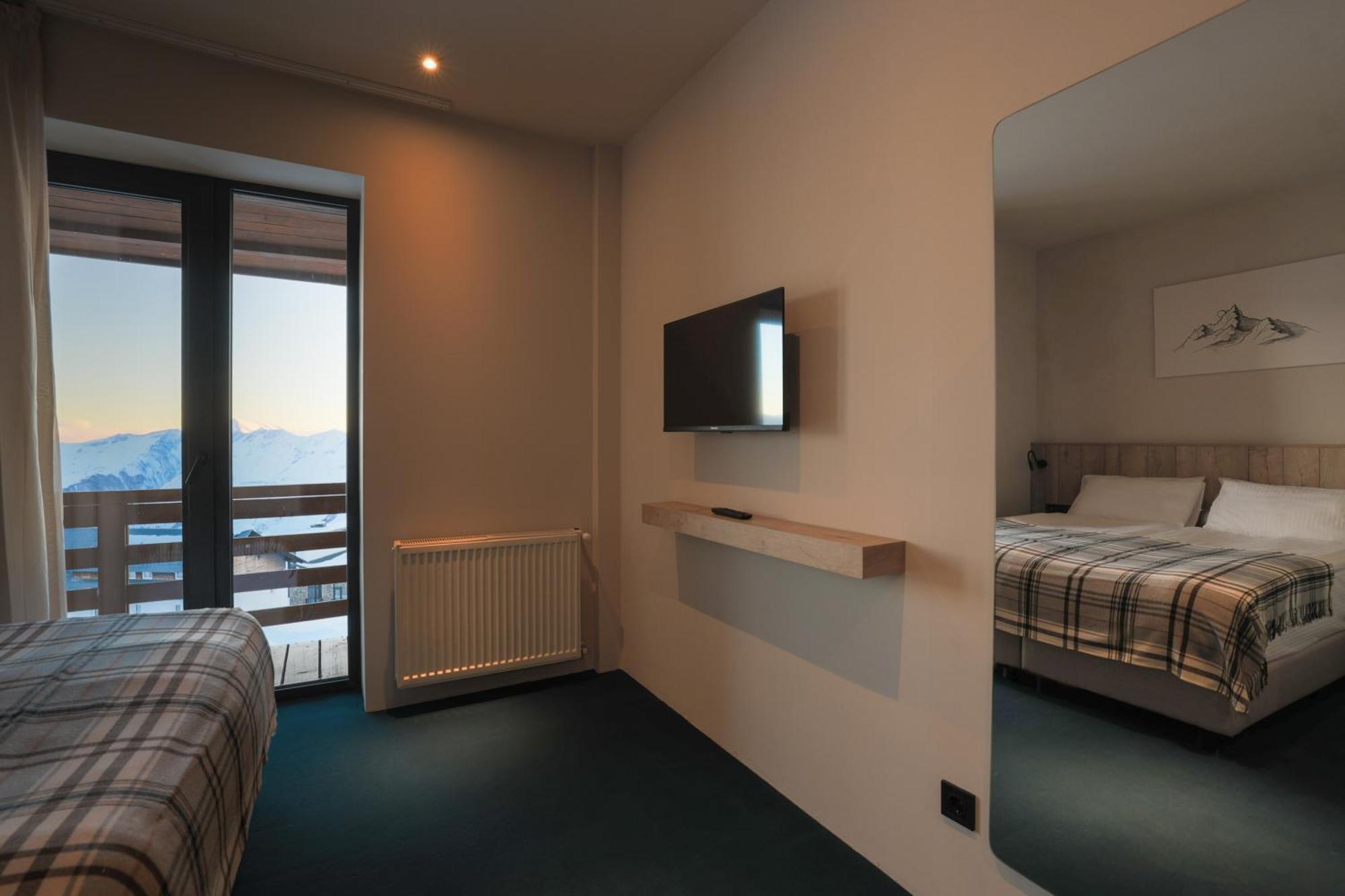 Alpina Hotel Gudauri Værelse billede